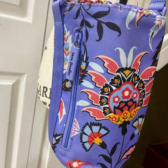 VERA BRANDLEY BOTTLE WATER CROSSBODY BAG PURPLE HISPTER GARDEN - Picture 14 of 14